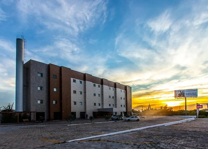 Inacio'S Plaza Hotel